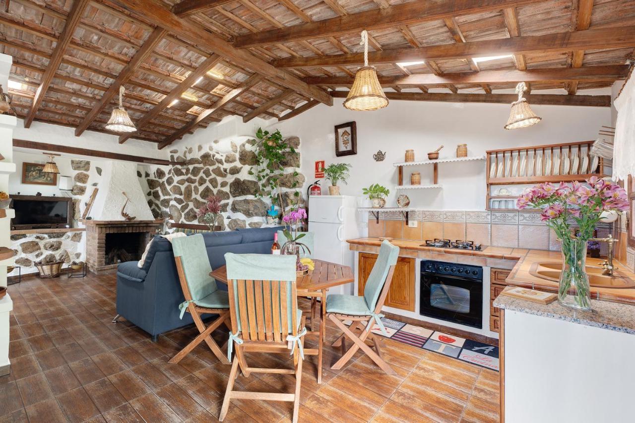 Casa Rosalia Holiday home *